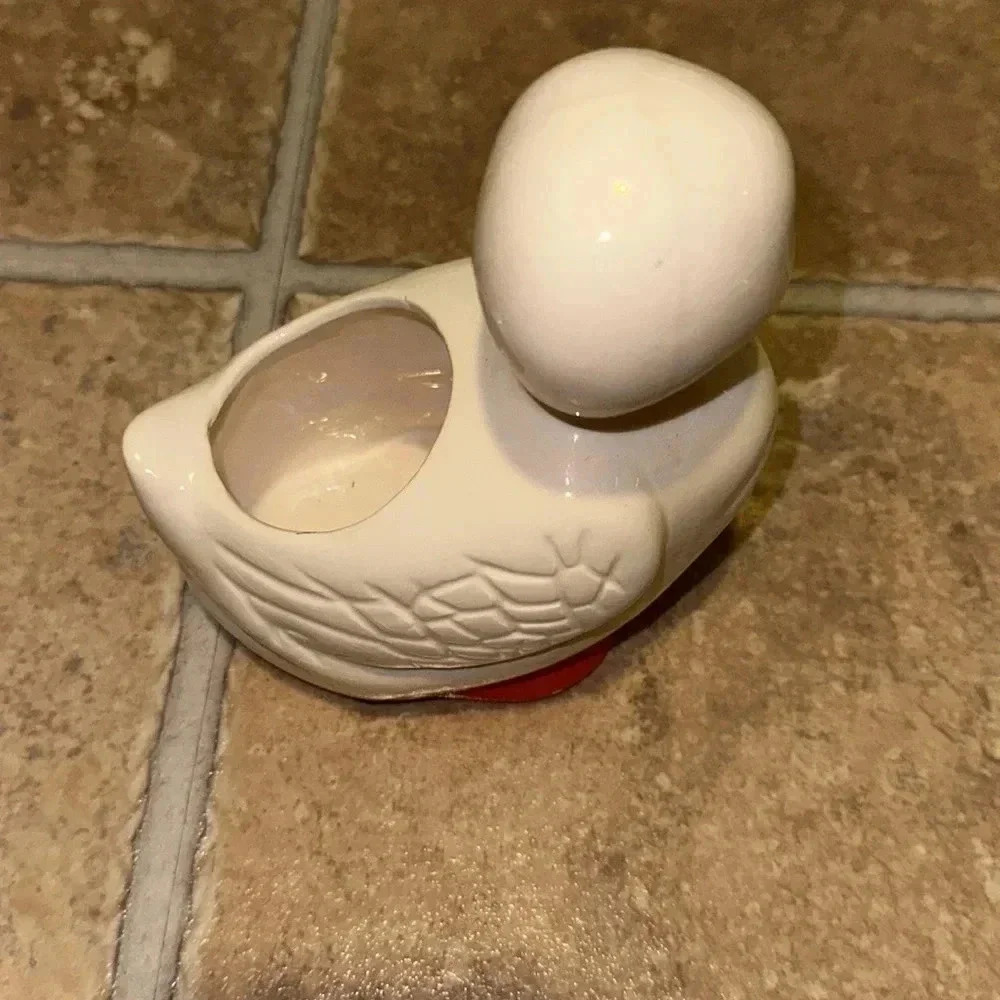 VINTAGE white ceramic duck goose bird planter accent trinket dish made in Taiwan - Picture 2 of 11